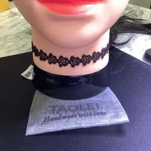 Taolei Lace Choker